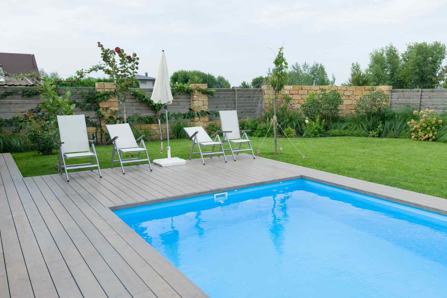 Is a Small Inground Pool Good for You? | Carnahan