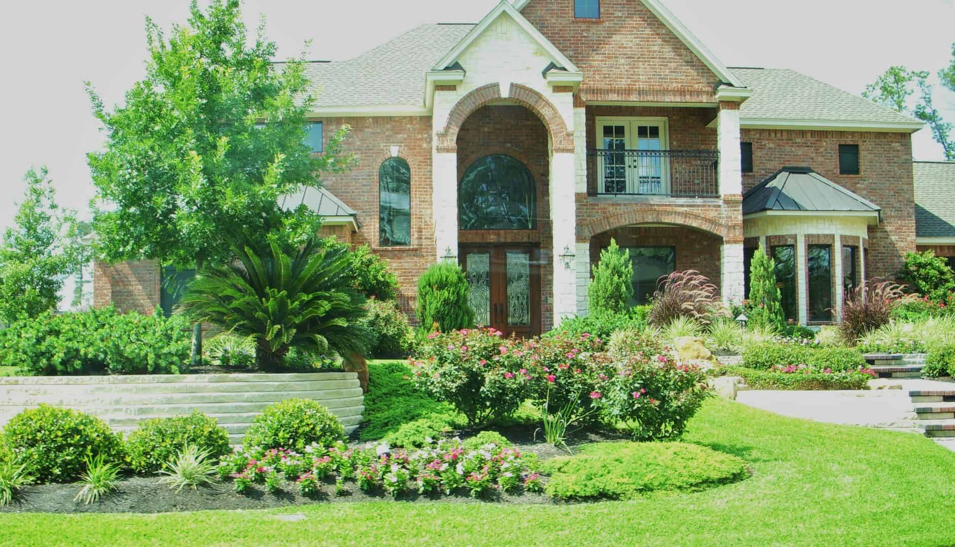 landscaping in Magnolia, TX