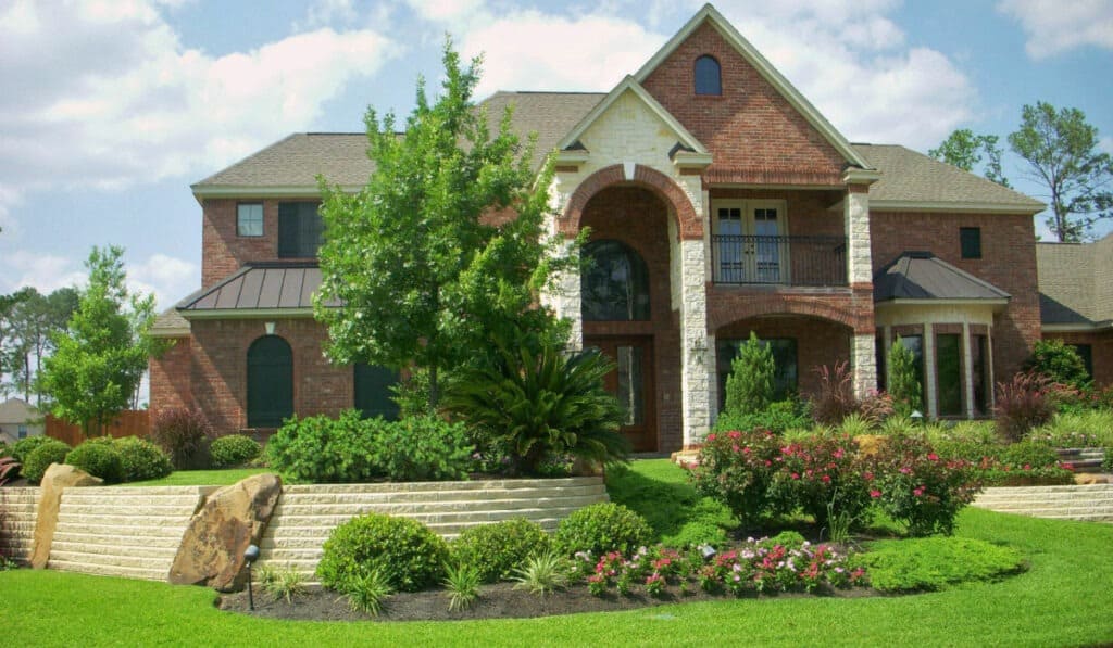 Custom Landscapers in The Woodlands, TX