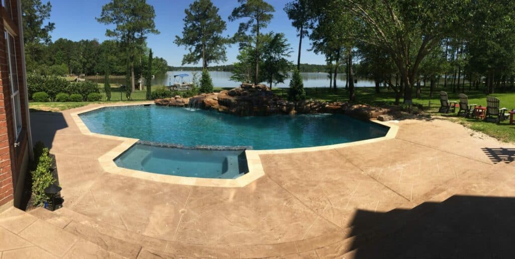 Swimming Pools in Katy