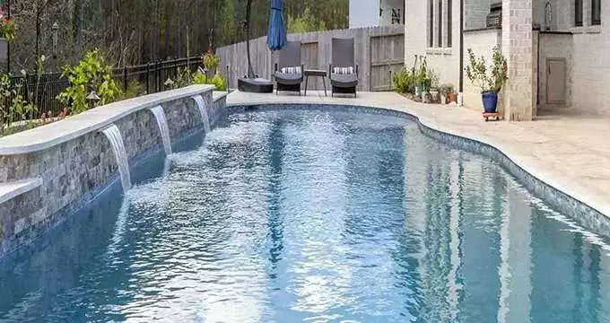 Modern swimming pool design