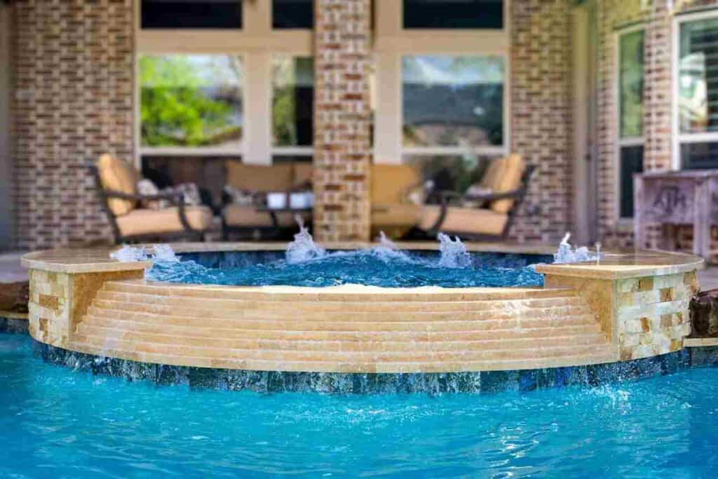Ask Your Pool Builder in Houston These Questions Before You Start